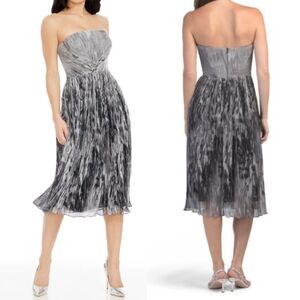 DRESS THE POPULATION Nadine Silver Strapless A-Line Dress NWT Sz M